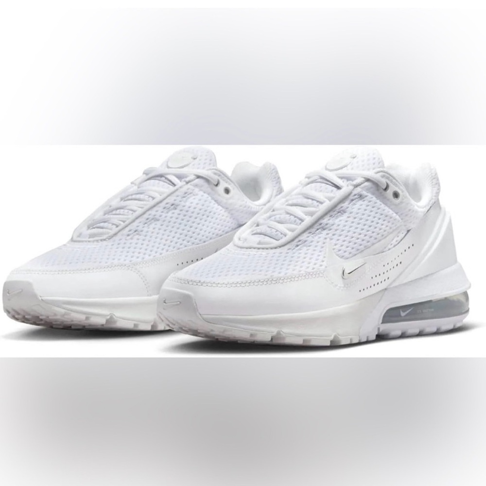 Nike White Mesh Air Max Pulse Womens 8 - New w/ Box